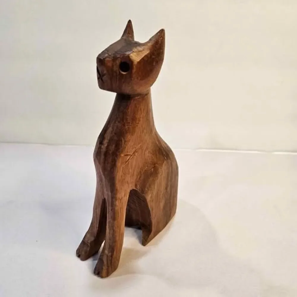 Wooden cat figurine